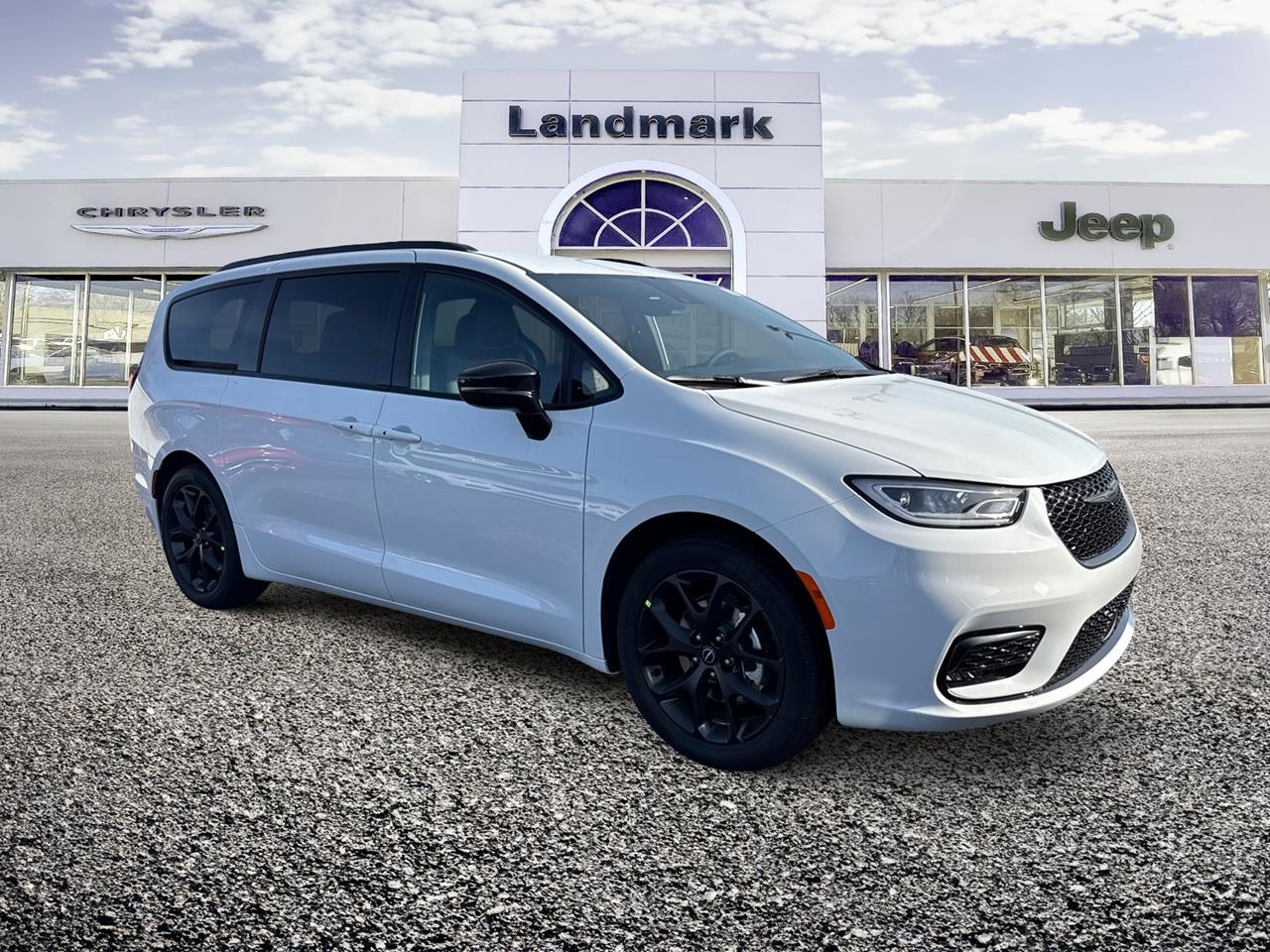 New 2026 Chrysler Pacifica Select Vans