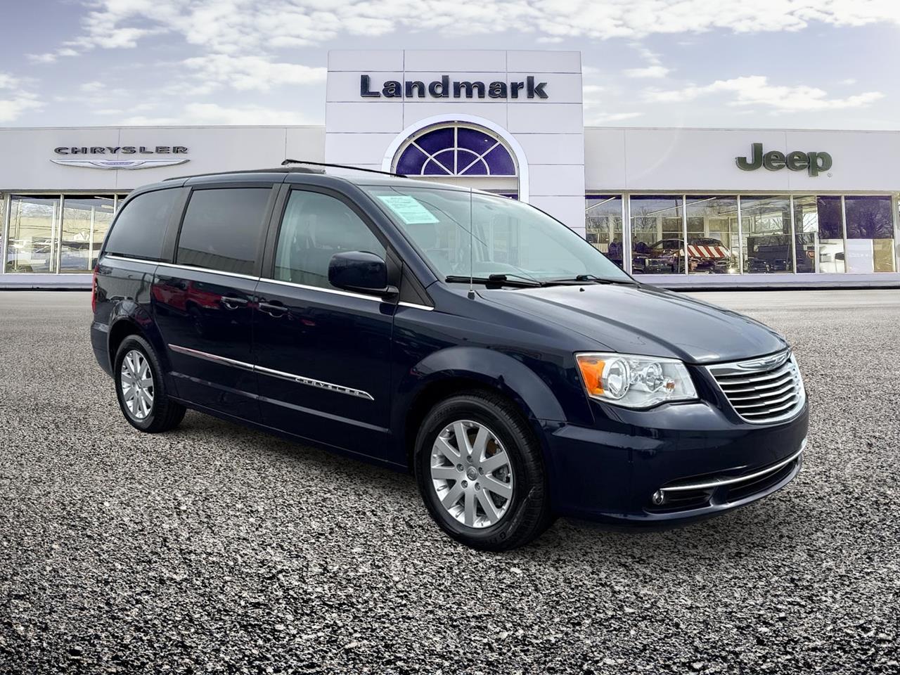 2016 Chrysler Town and Country