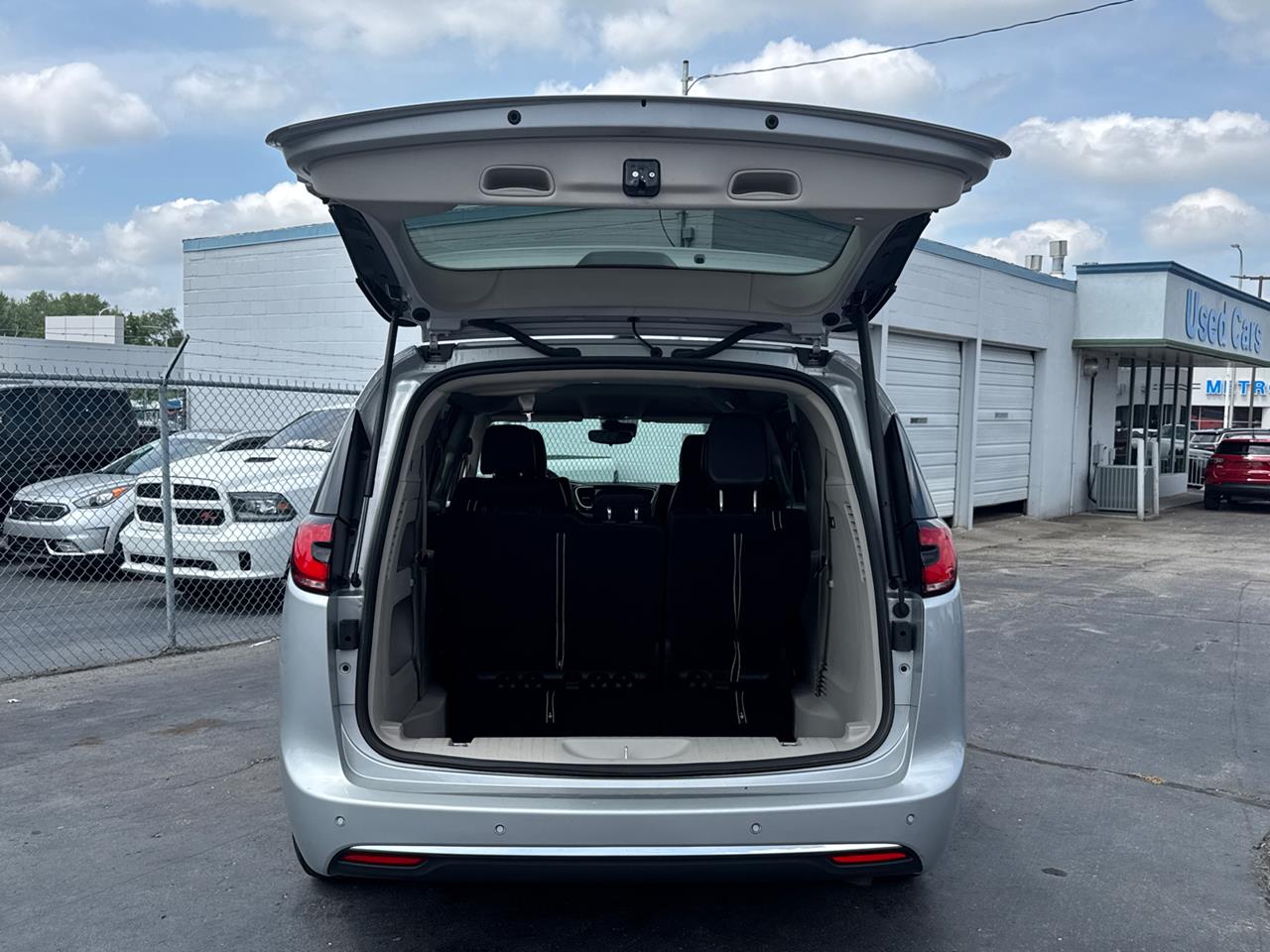 2023 Chrysler Pacifica