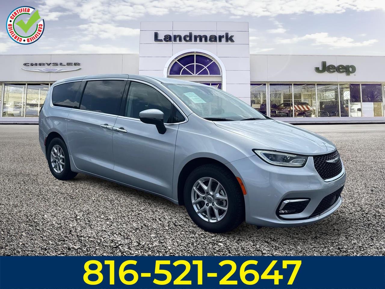 Used 2023 Chrysler Pacifica Touring L Vans