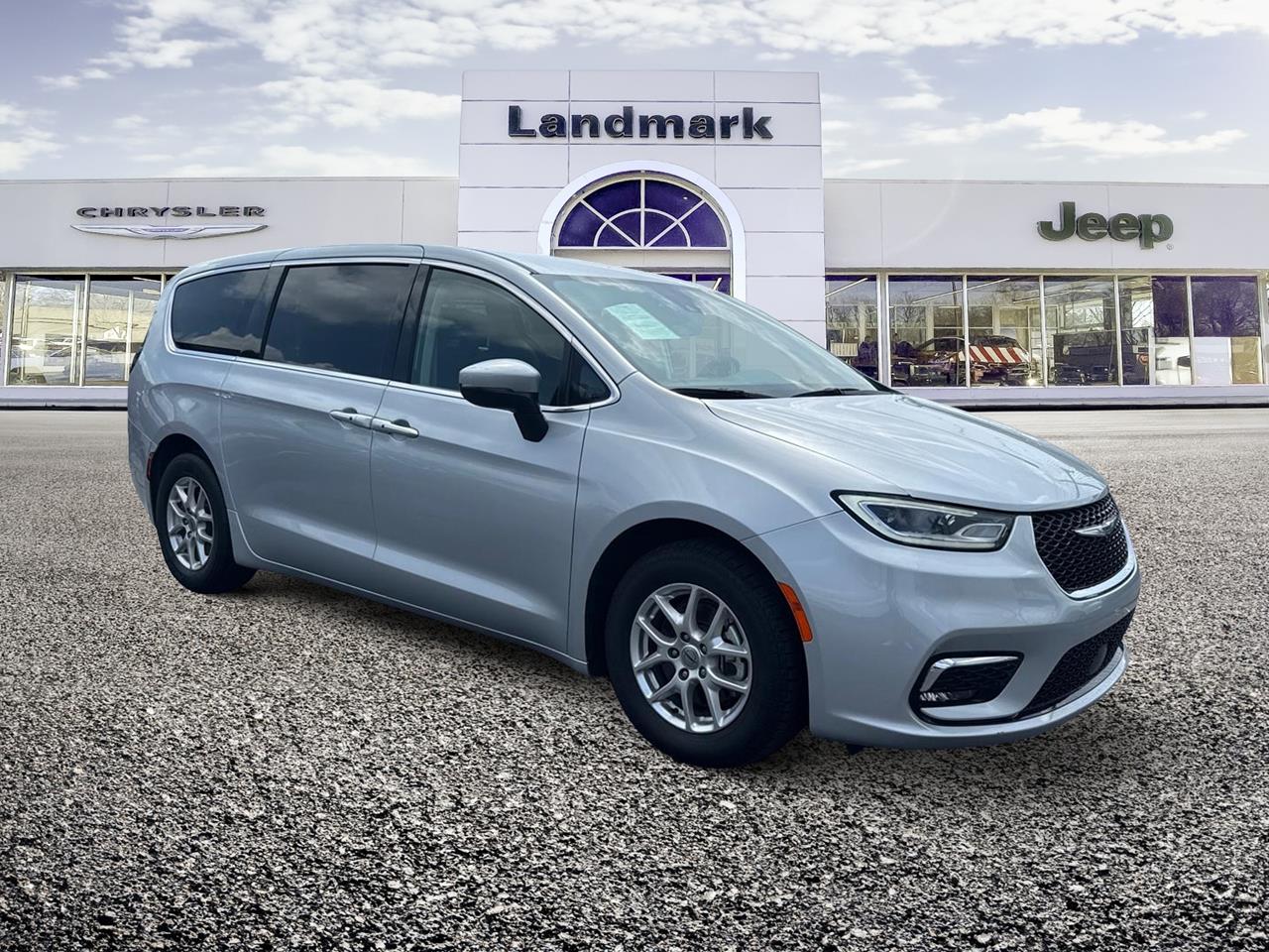 2023 Chrysler Pacifica