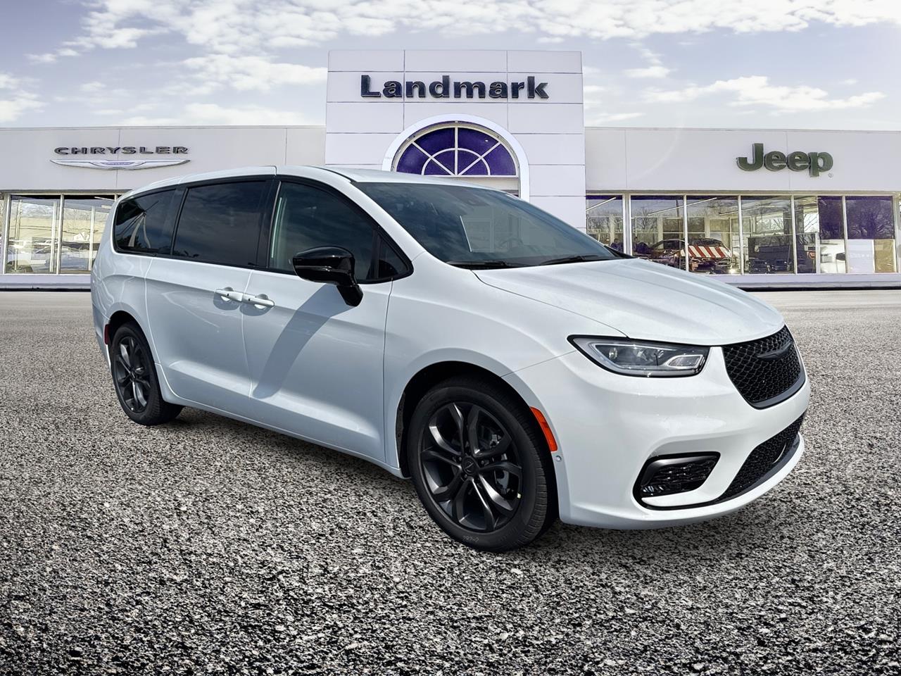 New 2026 Chrysler Pacifica Select Vans