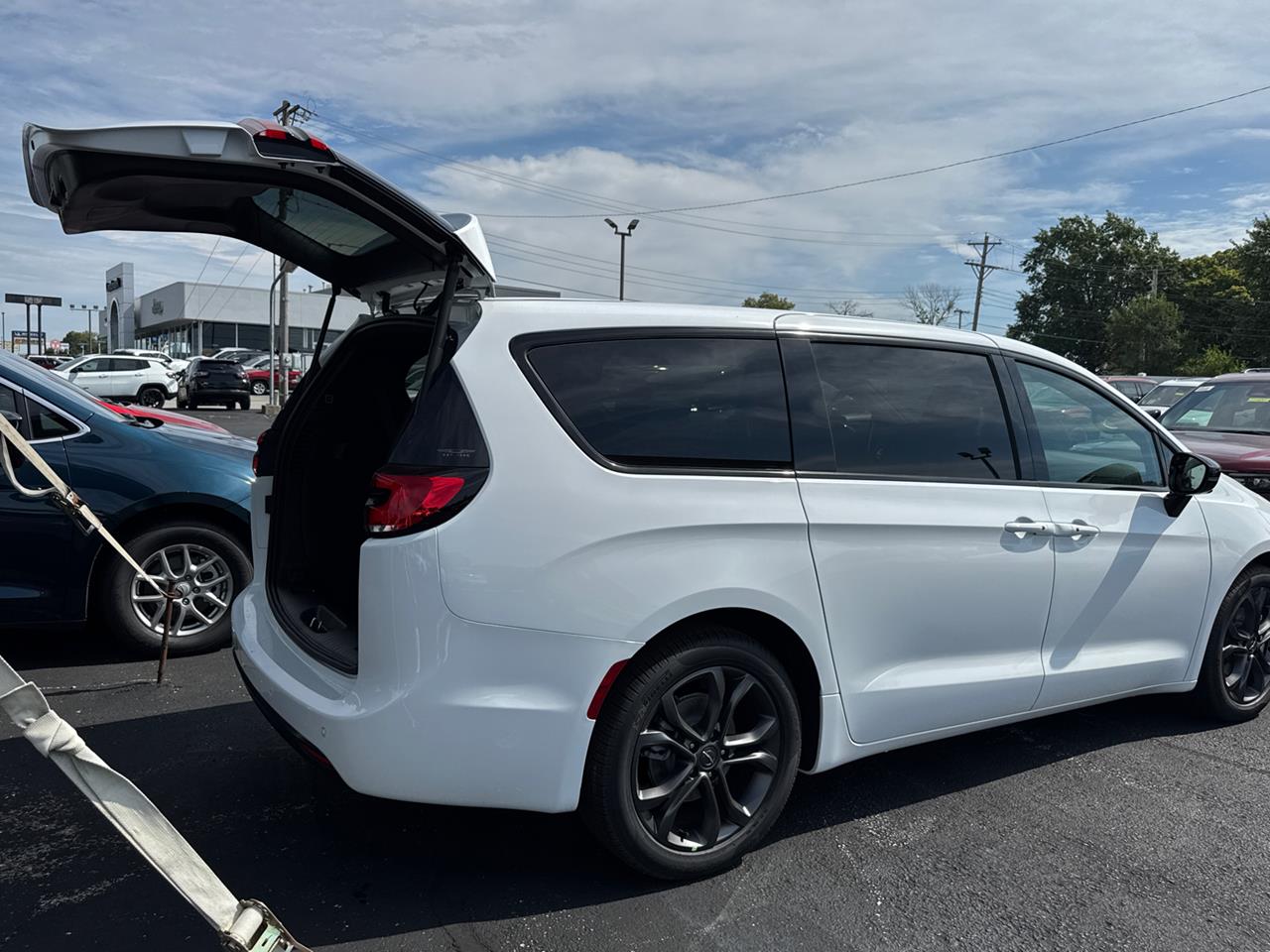 2026 Chrysler Pacifica