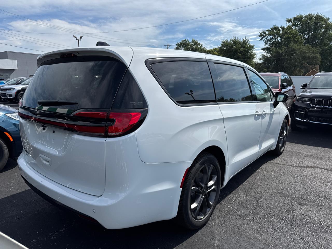 2026 Chrysler Pacifica