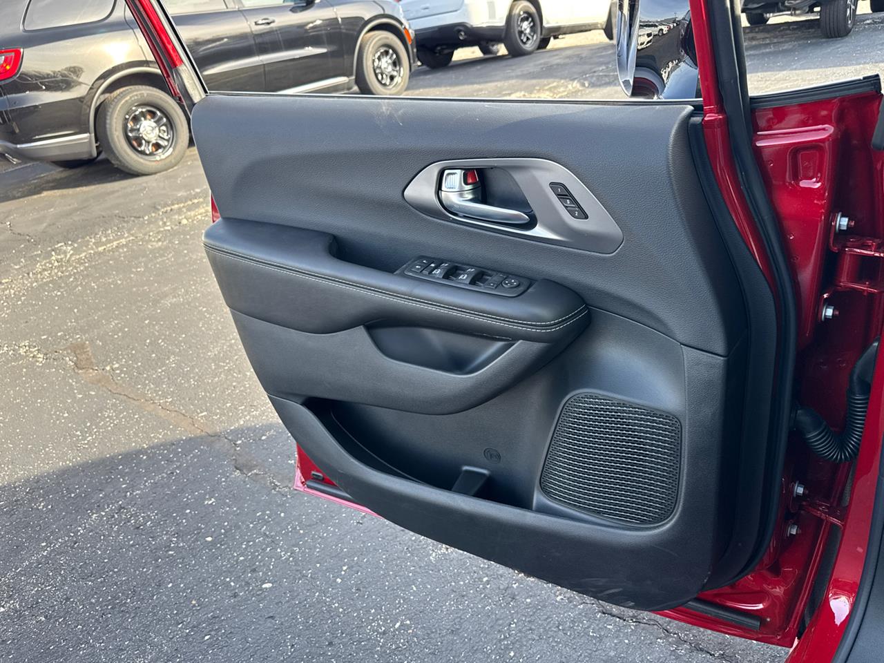 2026 Chrysler Pacifica