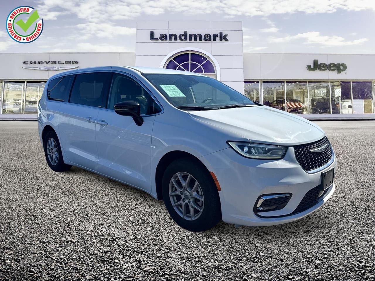 2024 Chrysler Pacifica