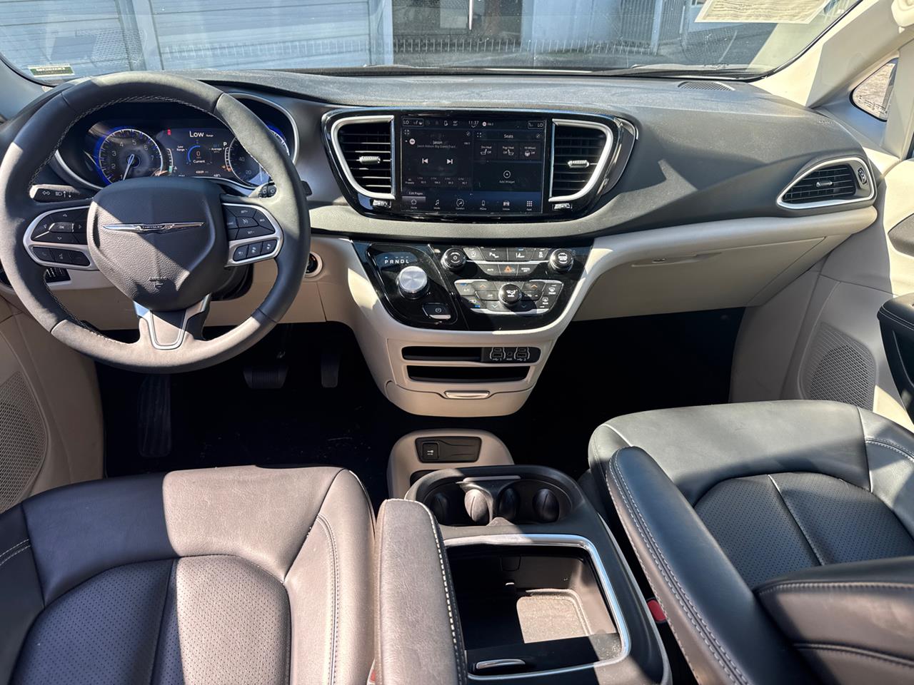 2024 Chrysler Pacifica