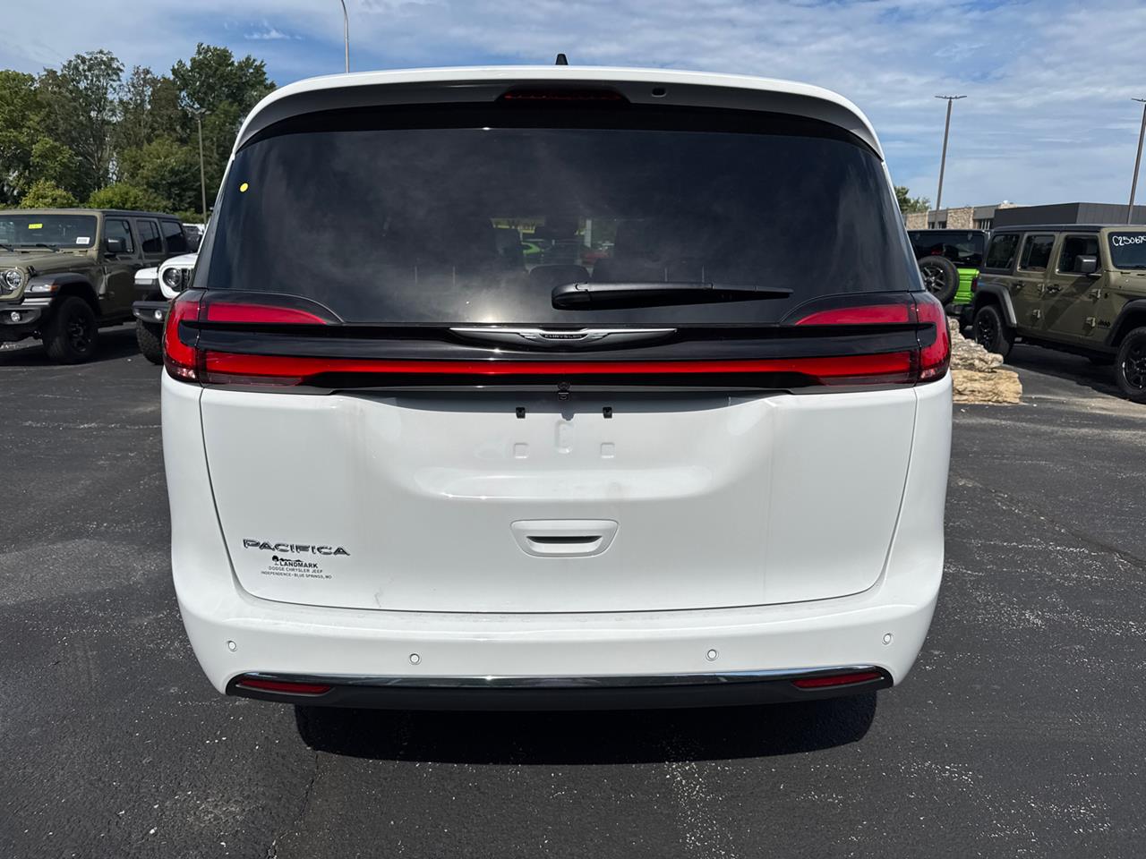 2026 Chrysler Pacifica