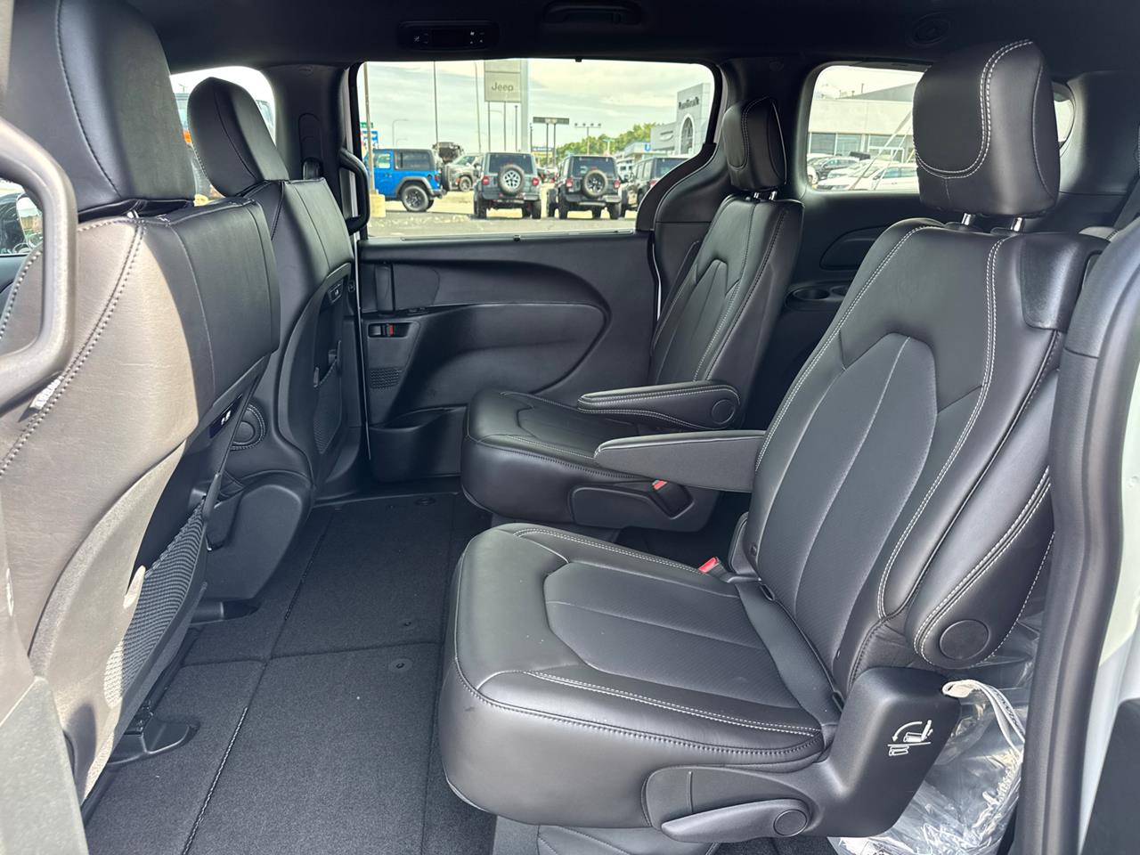 2026 Chrysler Pacifica