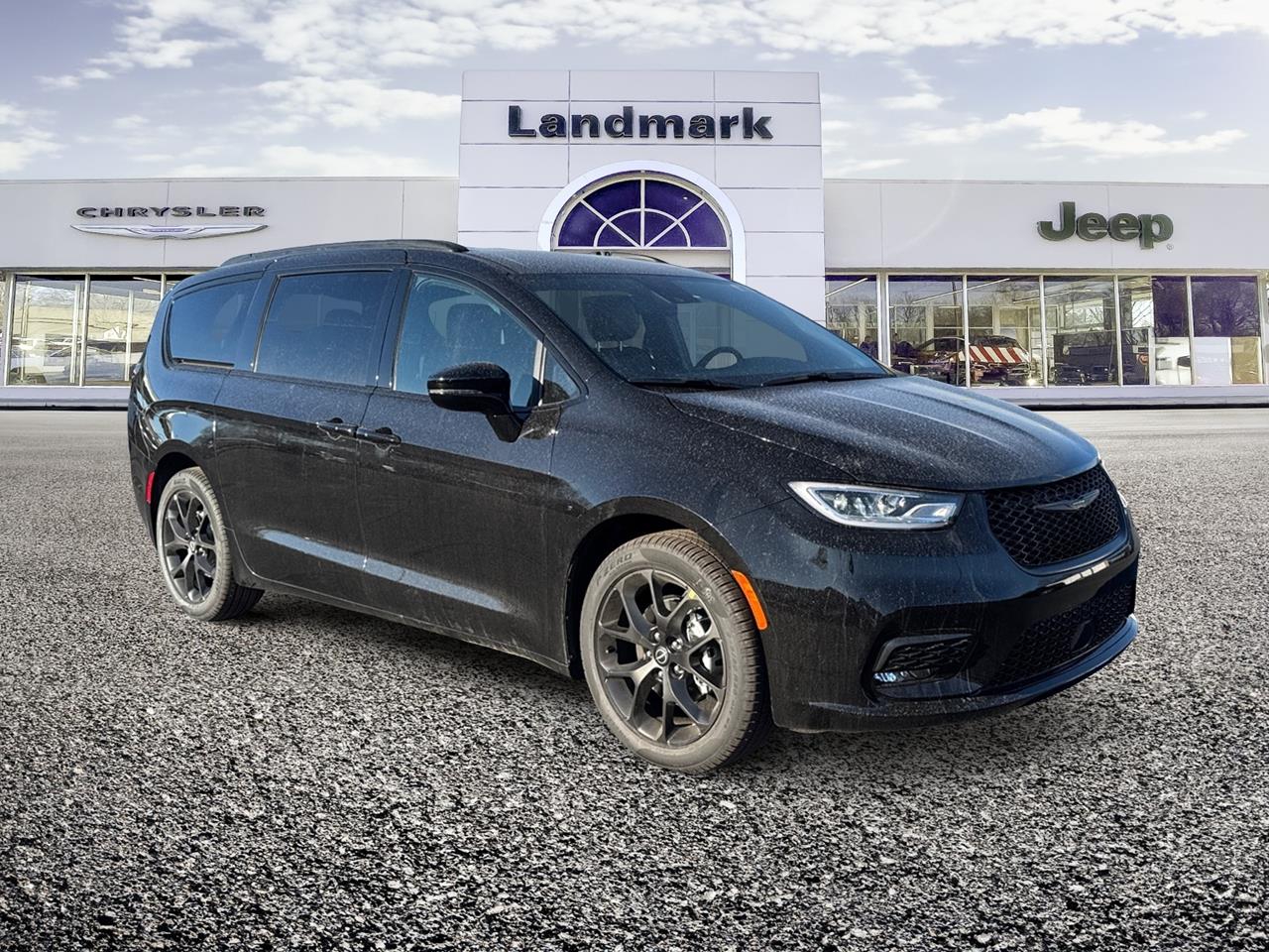 New 2026 Chrysler Pacifica Select Vans