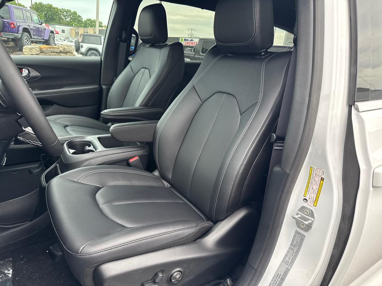 2026 Chrysler Pacifica