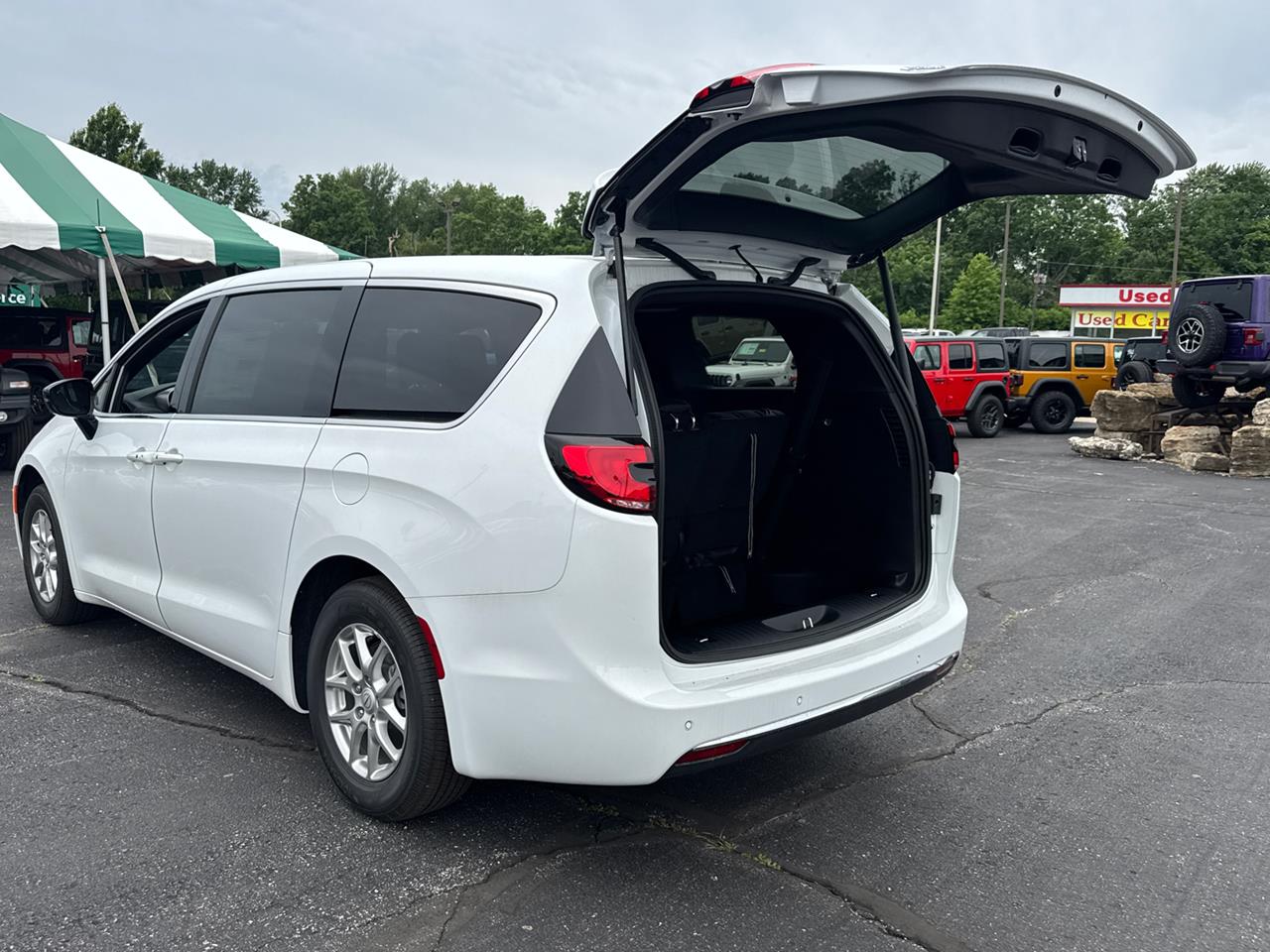 2026 Chrysler Pacifica