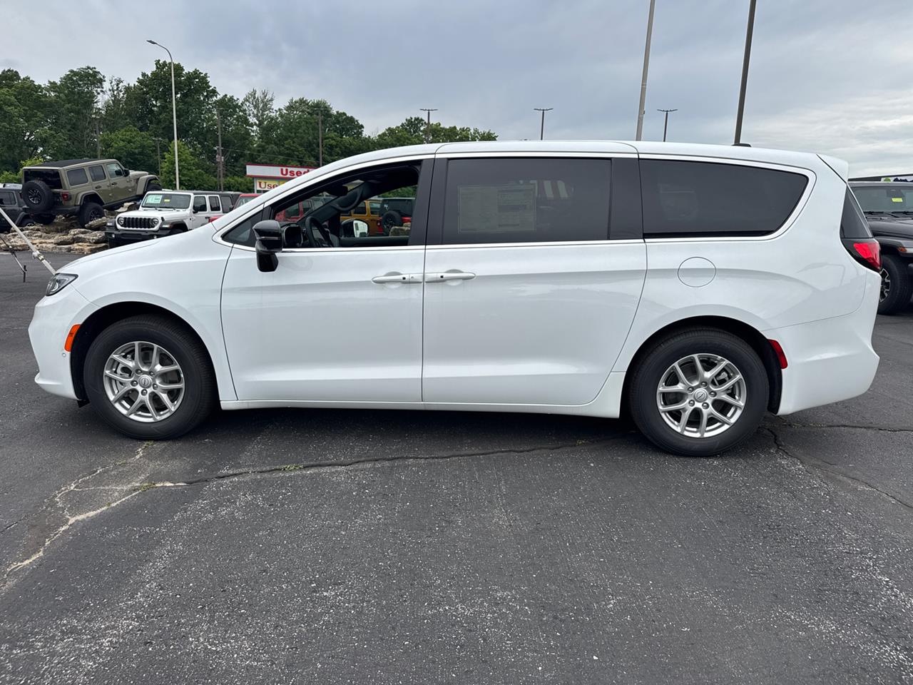 2026 Chrysler Pacifica