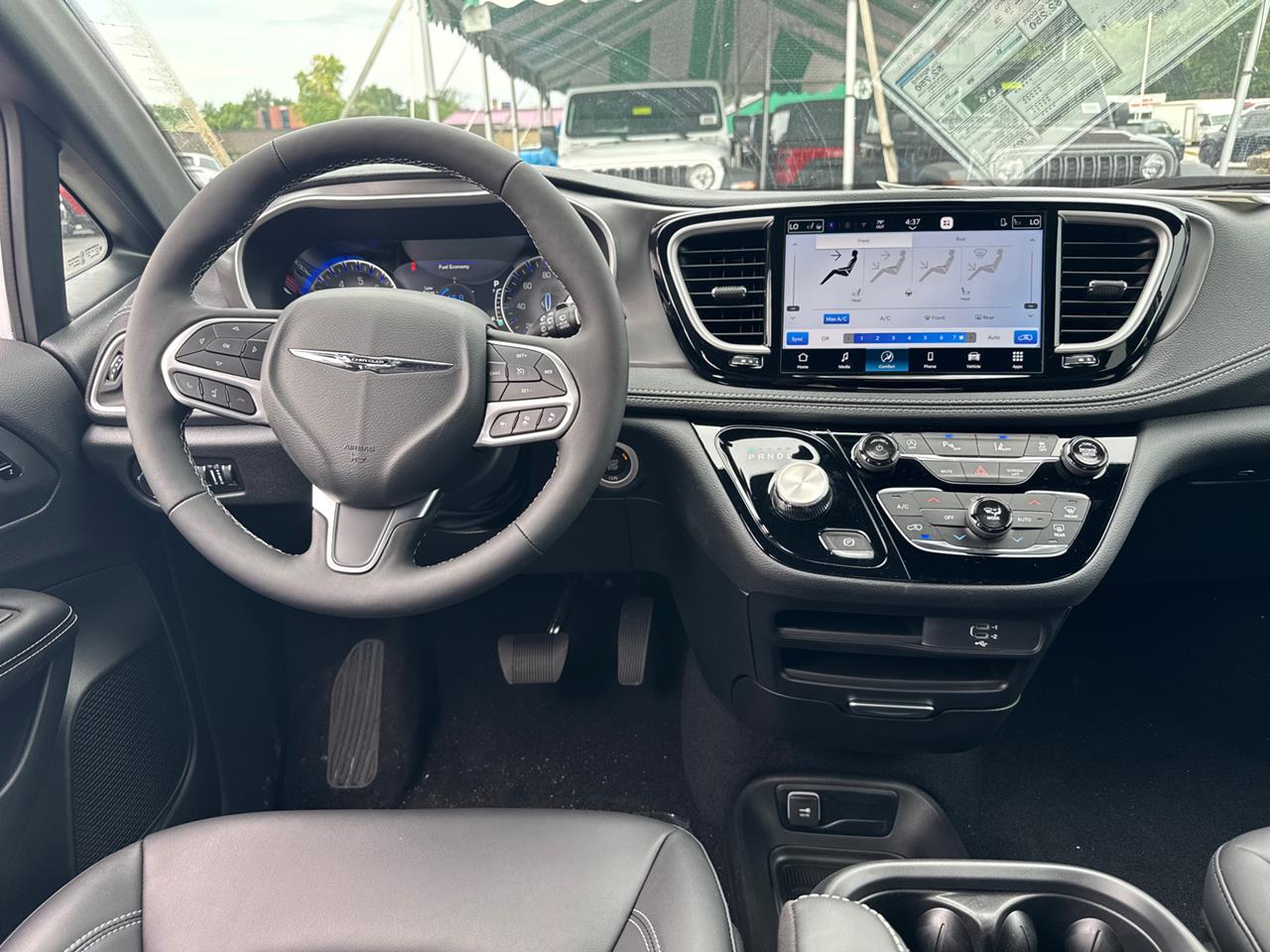 2026 Chrysler Pacifica