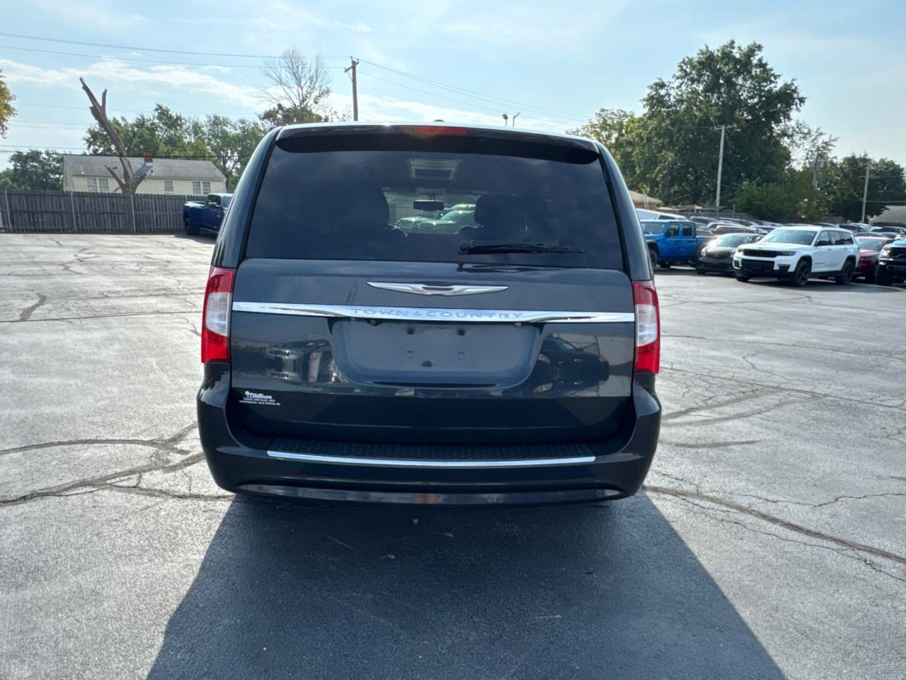 2014 Chrysler Town and Country