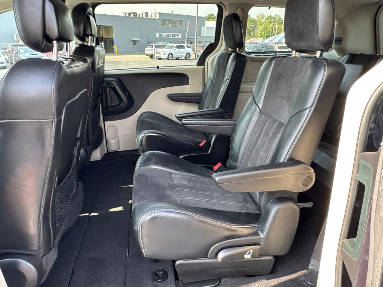 2014 Chrysler Town and Country