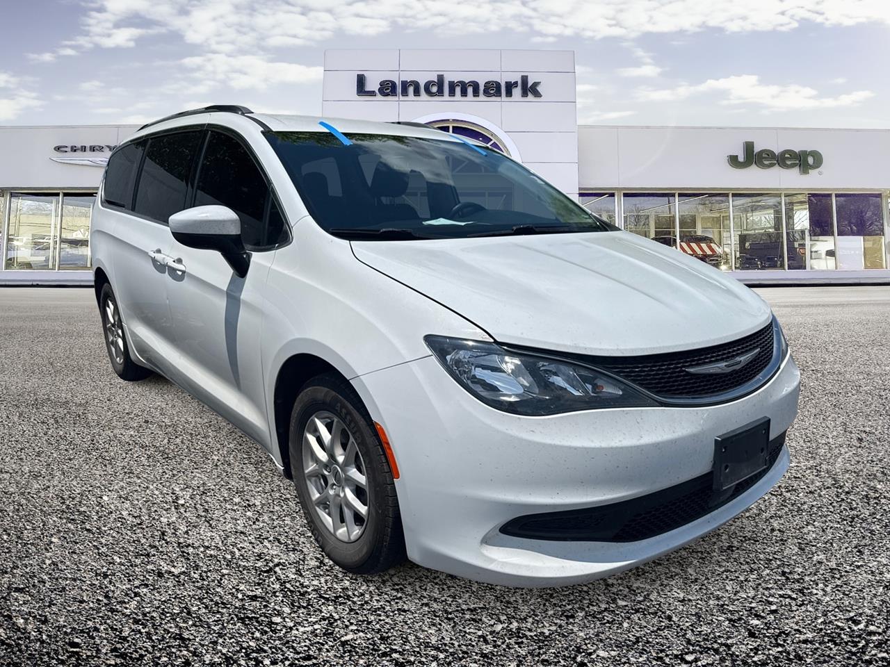 Used 2021 Chrysler Voyager LXI Vans