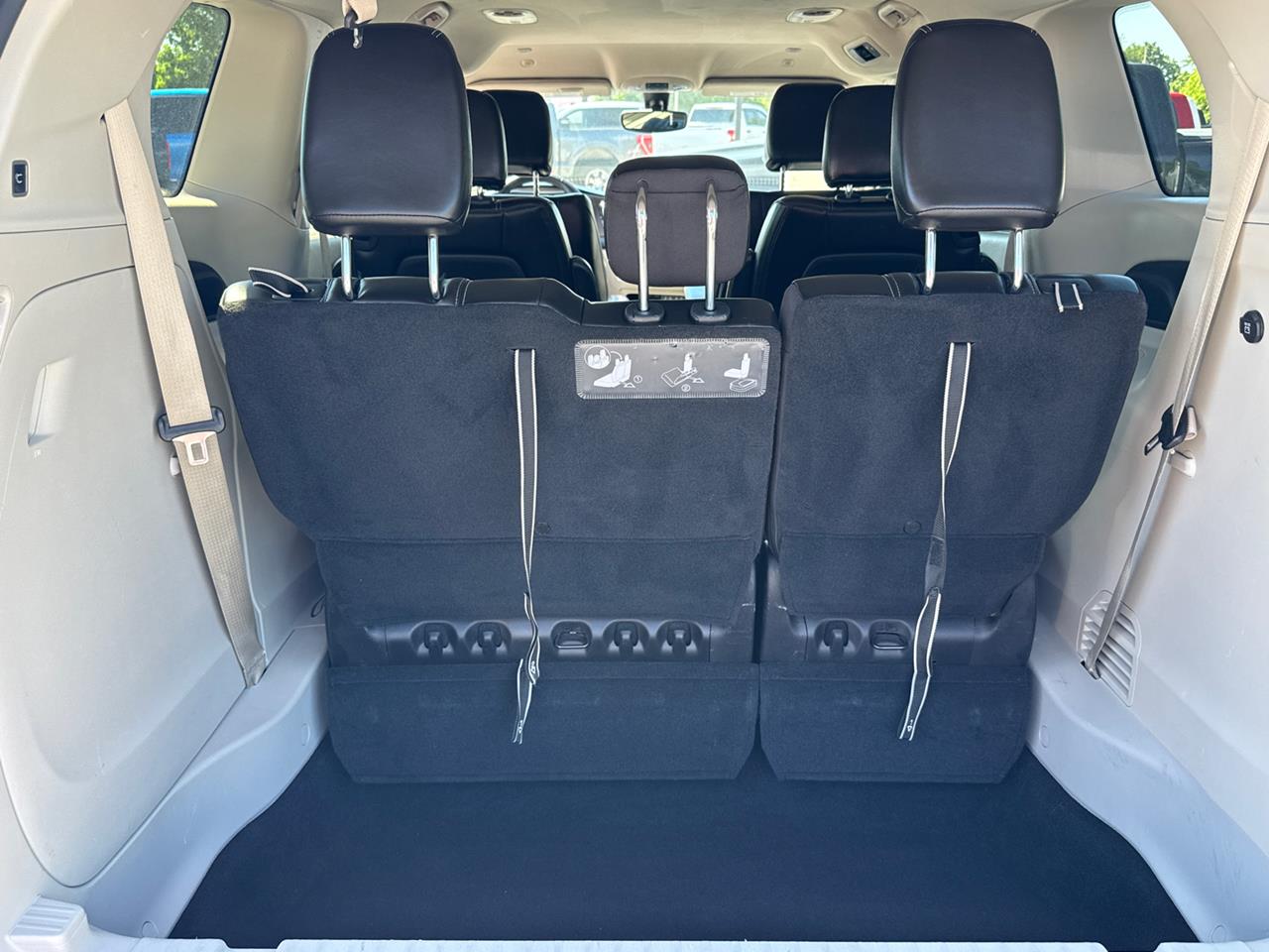 2021 Chrysler Voyager