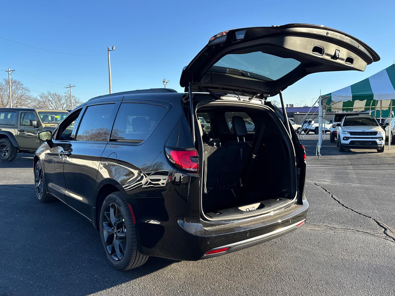 2026 Chrysler Pacifica