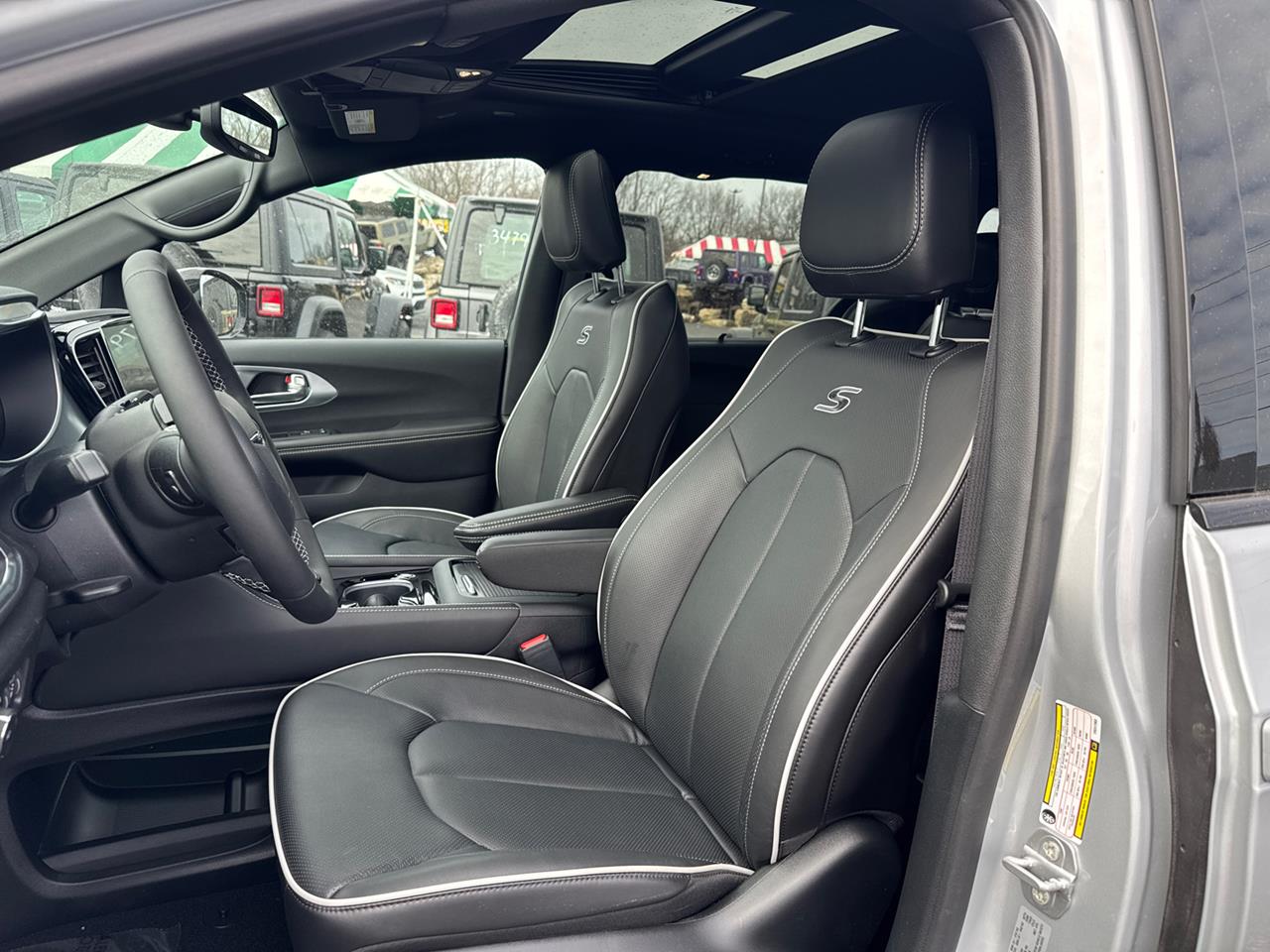 2026 Chrysler Pacifica