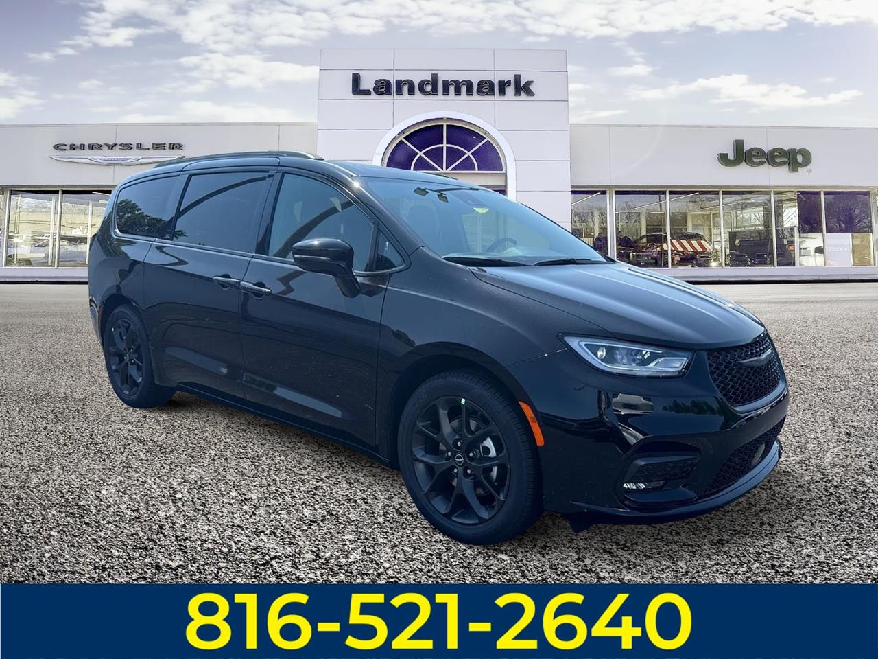 New 2025 Chrysler Pacifica Limited Vans