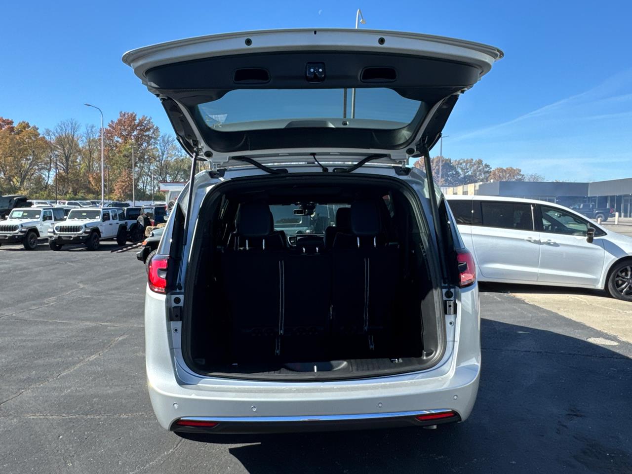 2026 Chrysler Pacifica