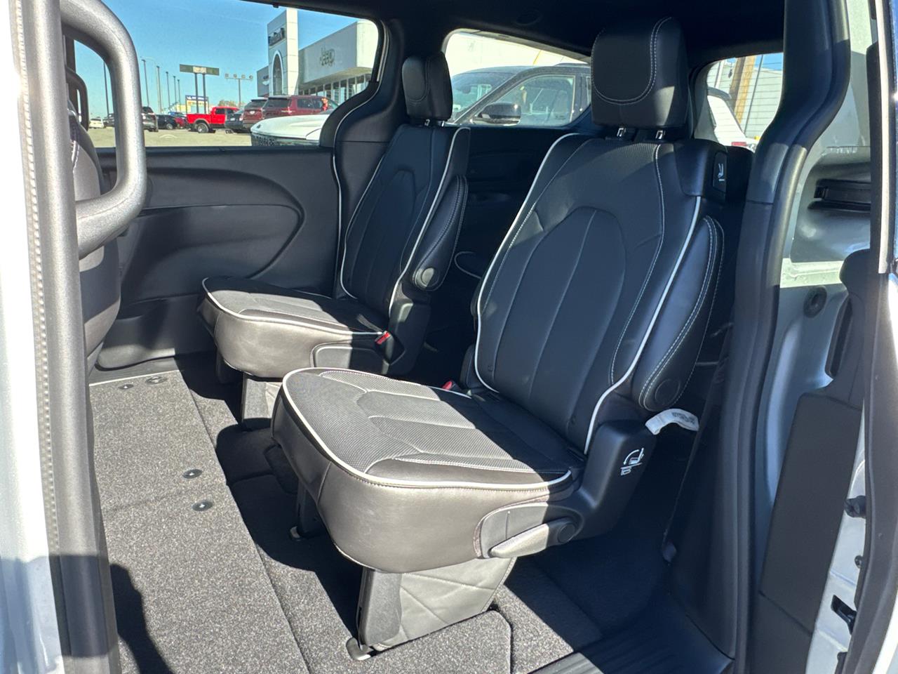 2026 Chrysler Pacifica