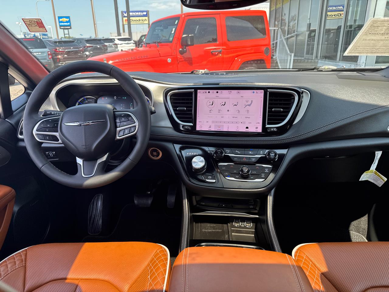 2024 Chrysler Pacifica