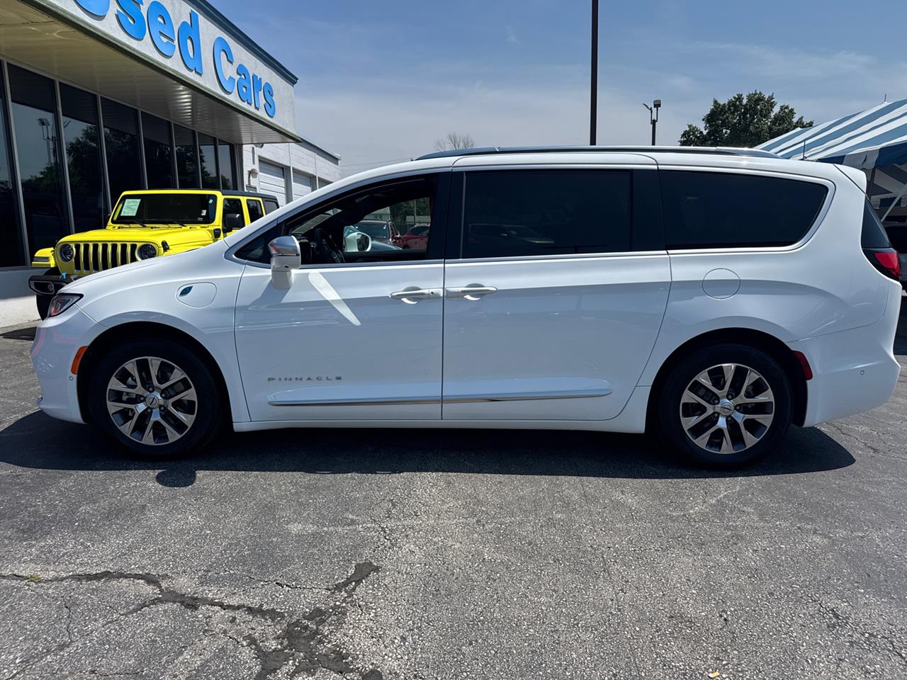 2024 Chrysler Pacifica