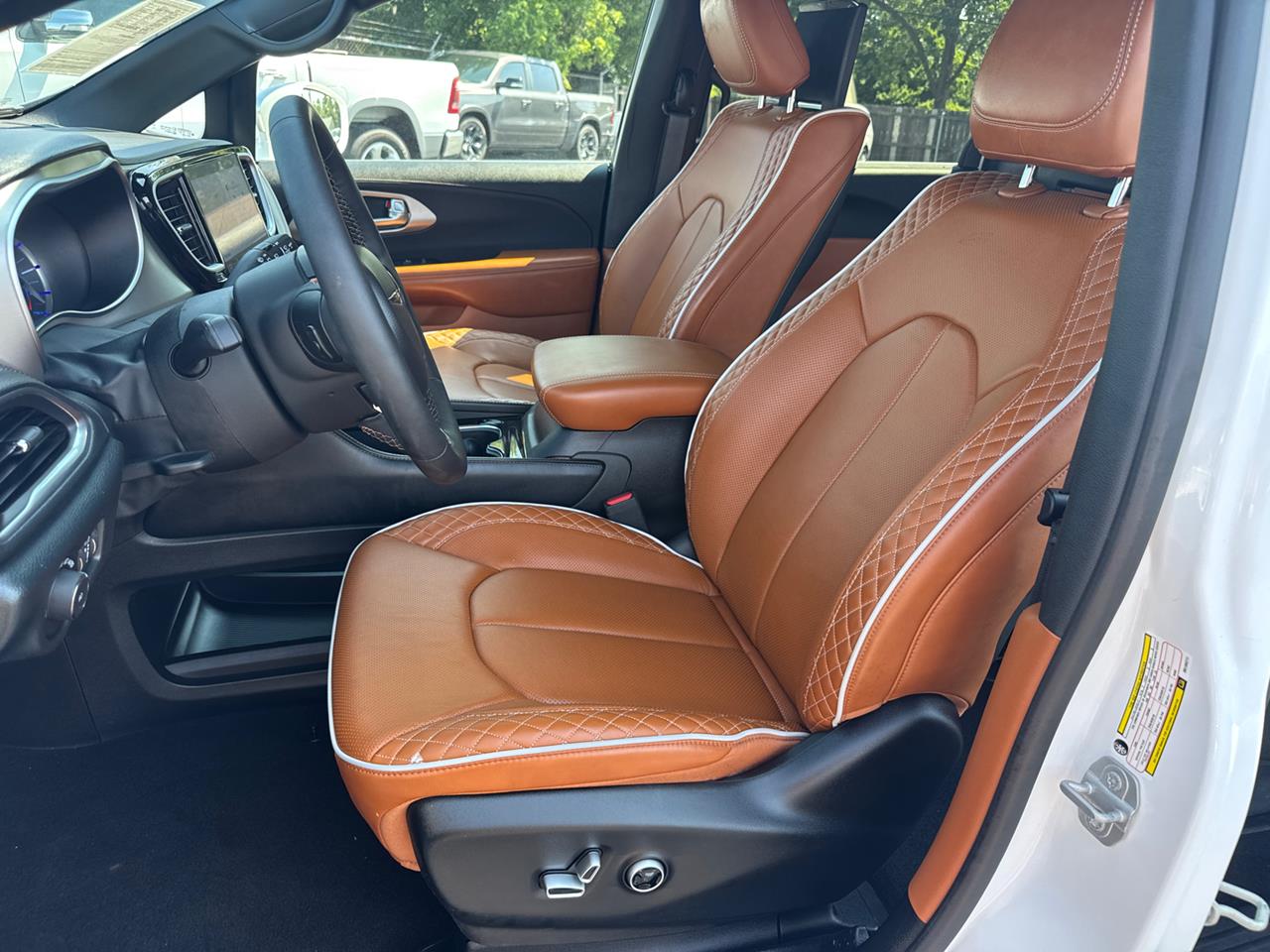 2024 Chrysler Pacifica