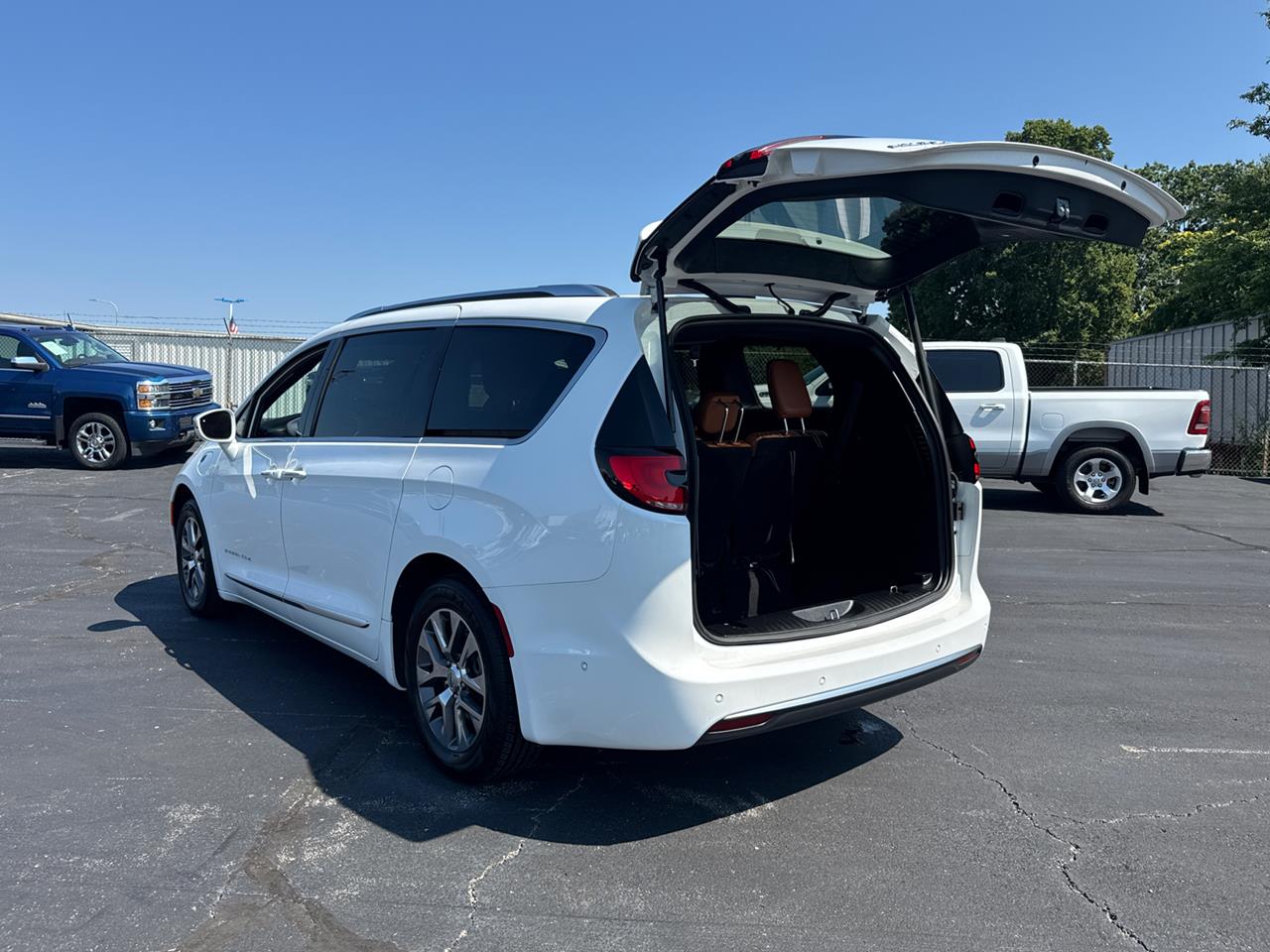 2024 Chrysler Pacifica