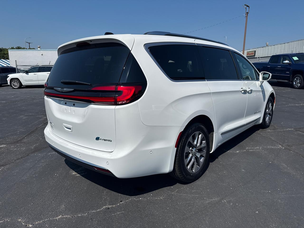 2024 Chrysler Pacifica