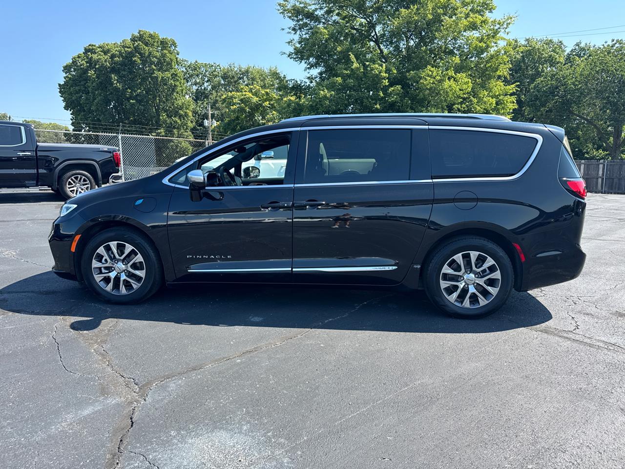 2025 Chrysler Pacifica