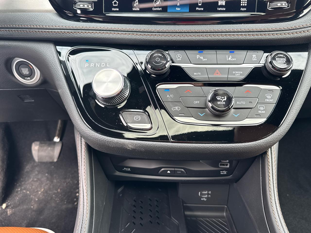 2026 Chrysler Pacifica