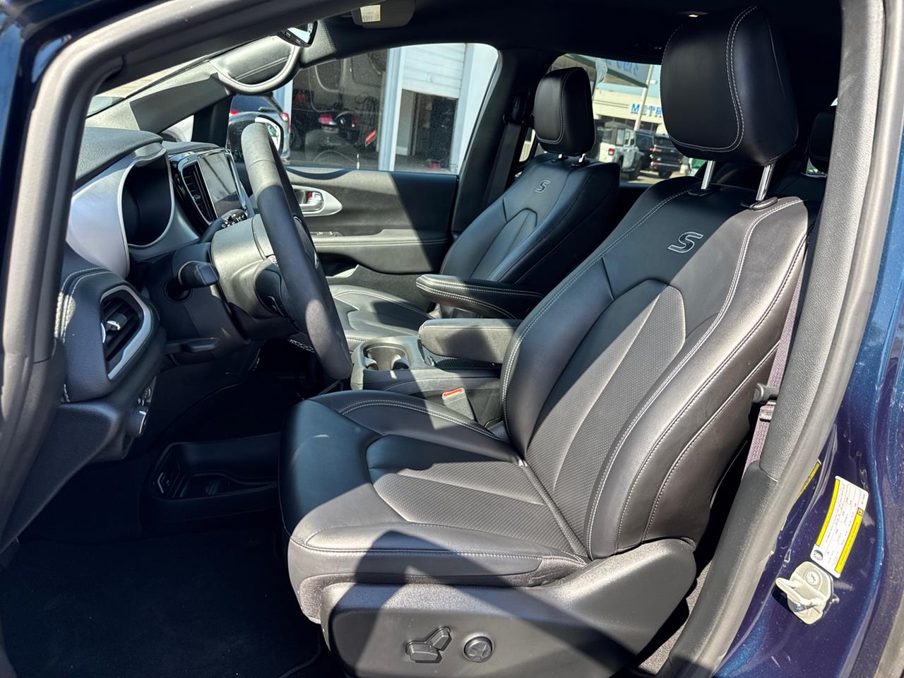 2024 Chrysler Pacifica