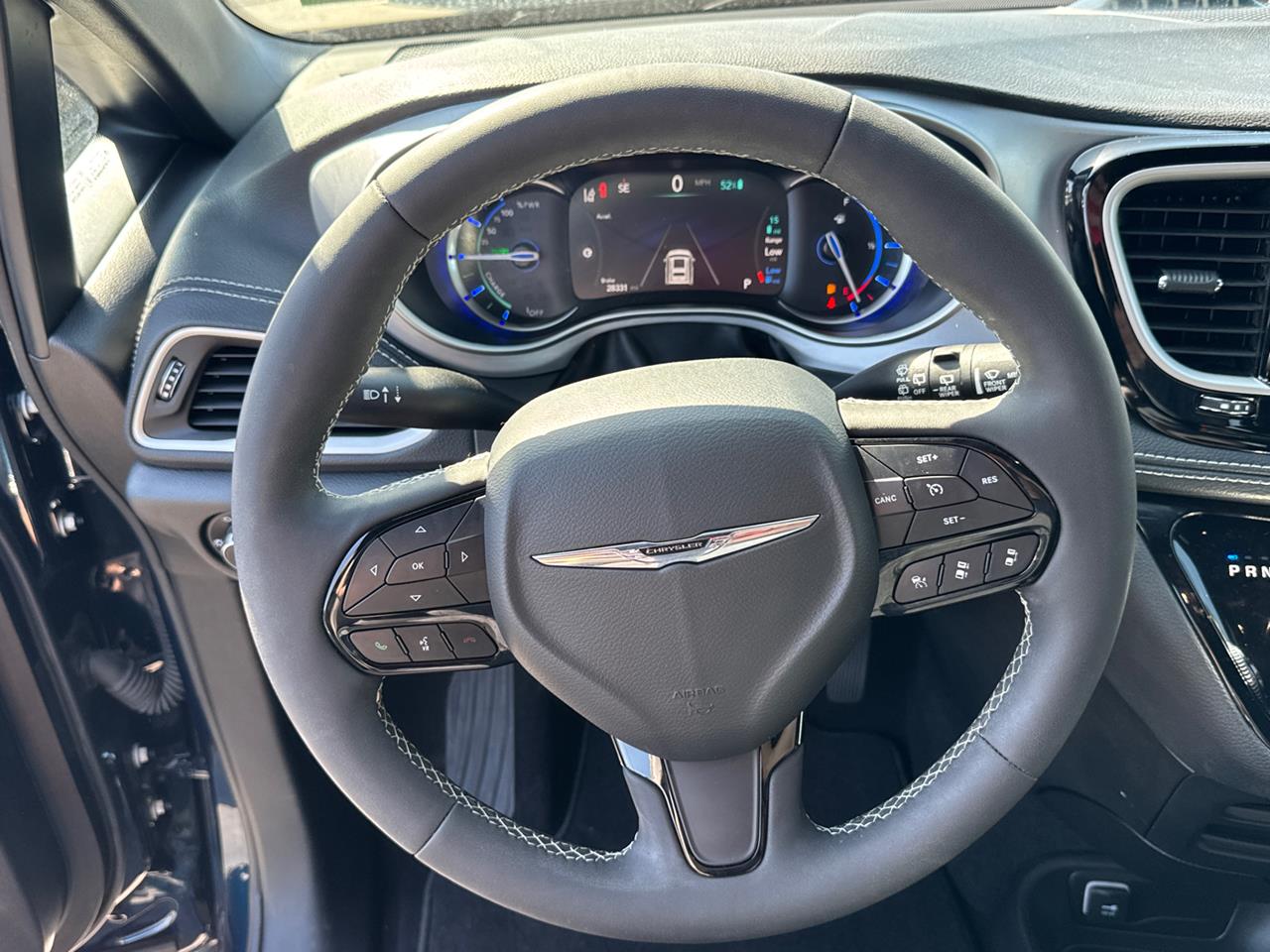 2024 Chrysler Pacifica