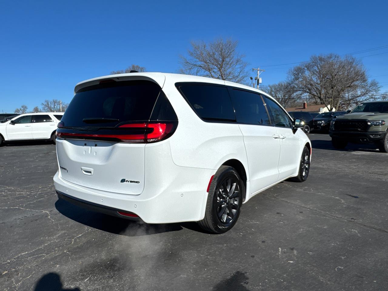 2024 Chrysler Pacifica