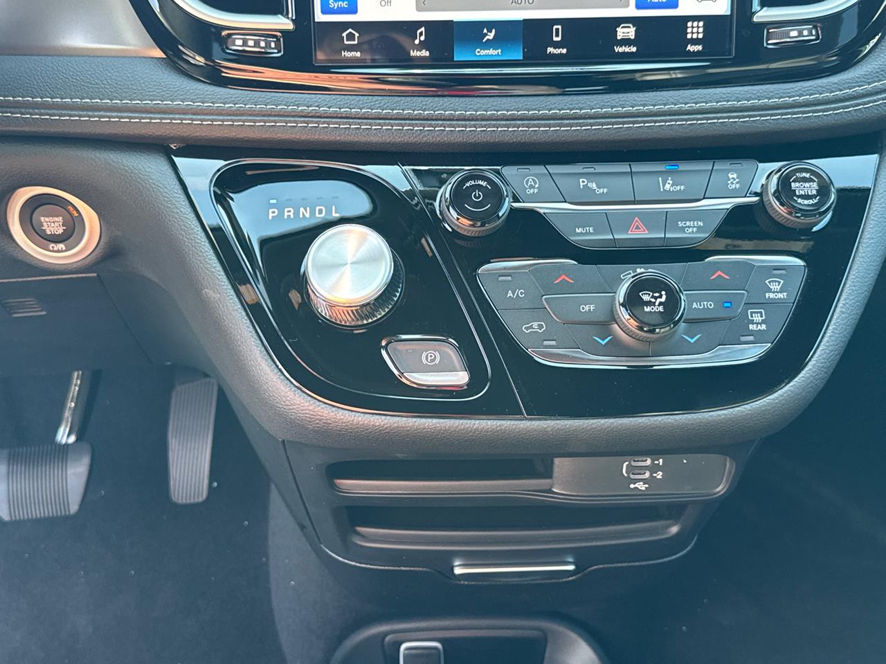 2026 Chrysler Pacifica