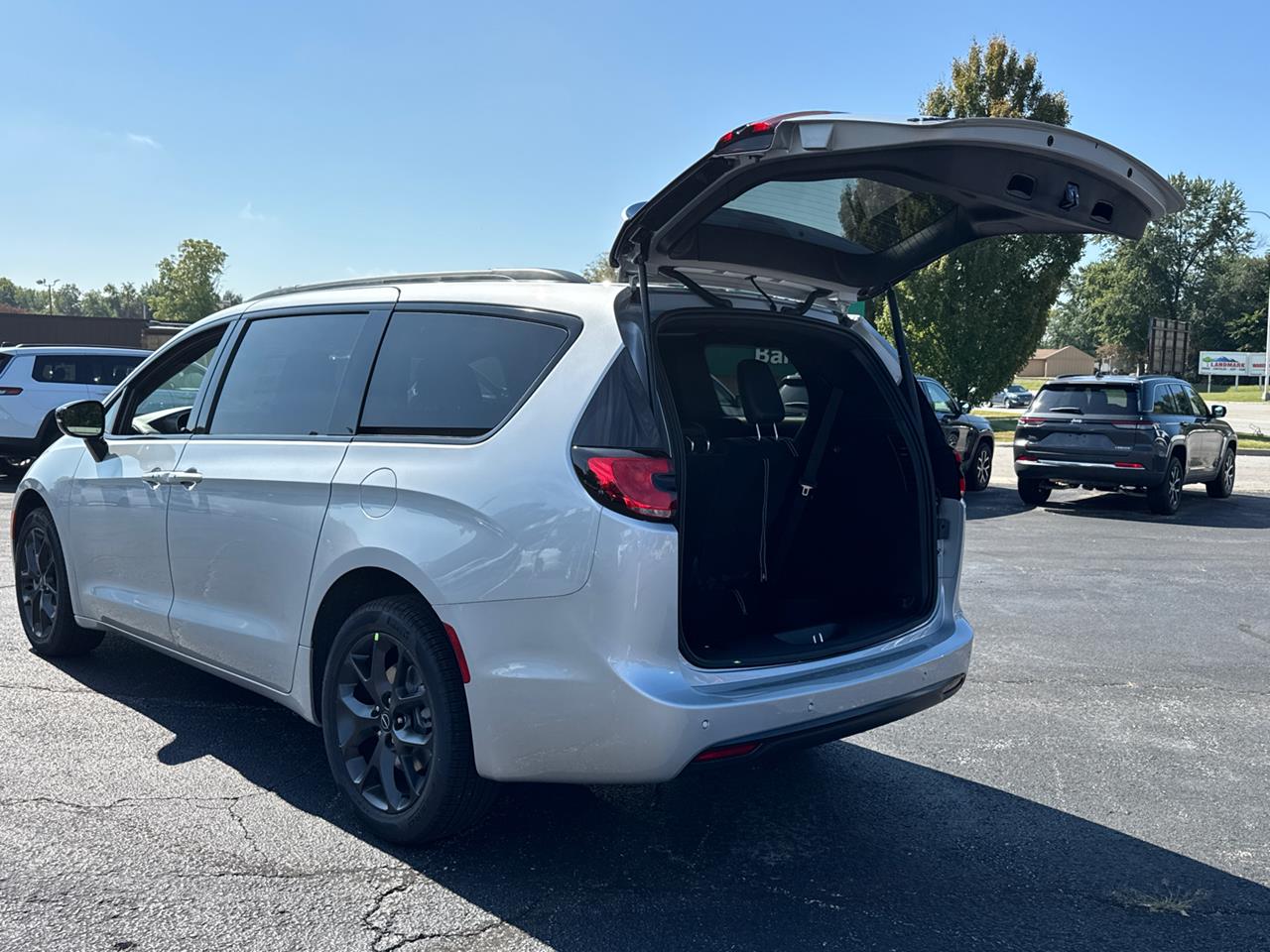2026 Chrysler Pacifica