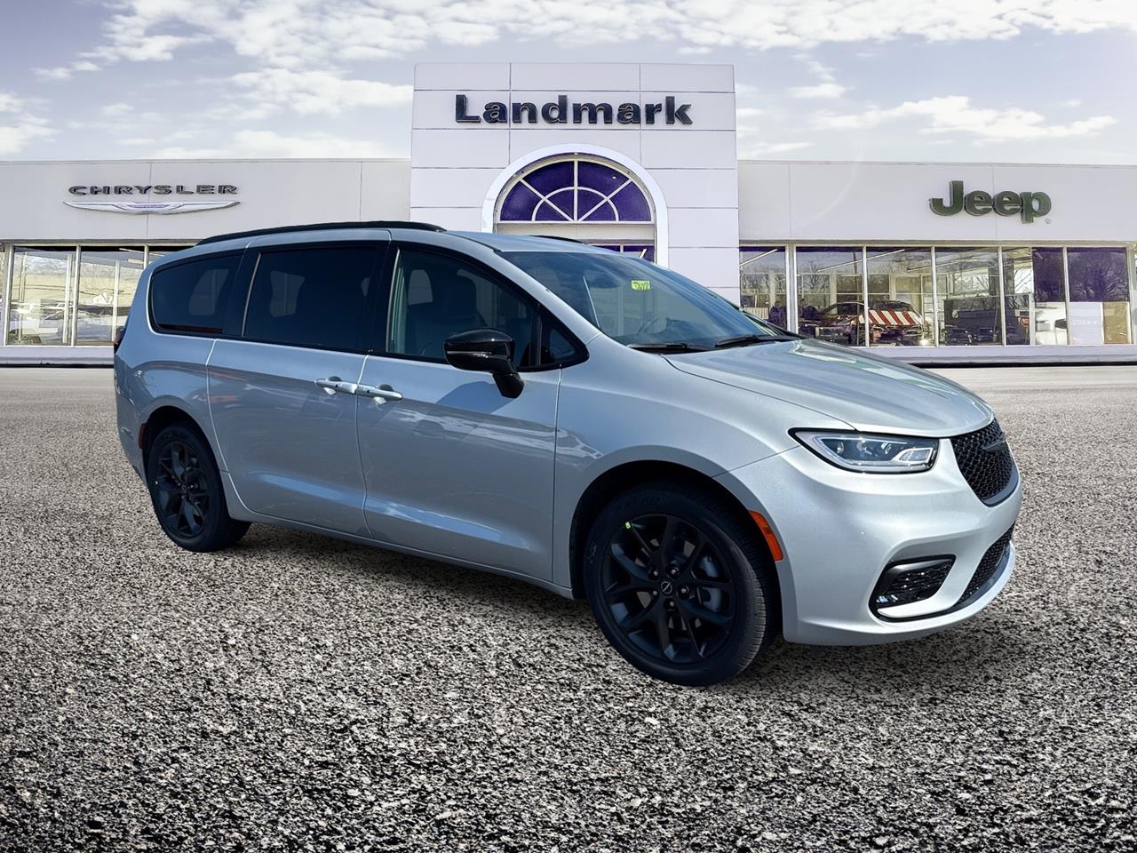 New 2026 Chrysler Pacifica Select Vans