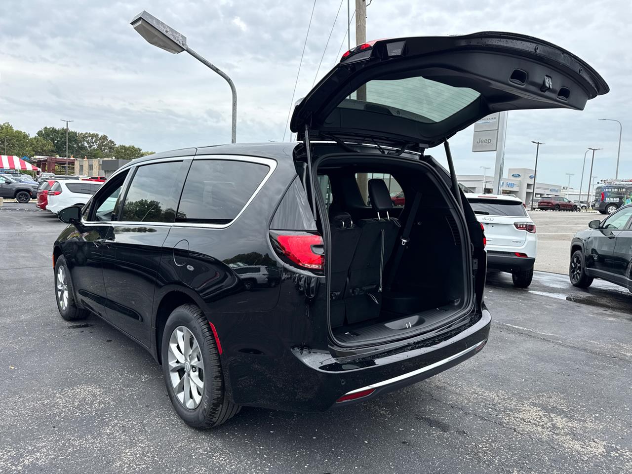 2026 Chrysler Pacifica