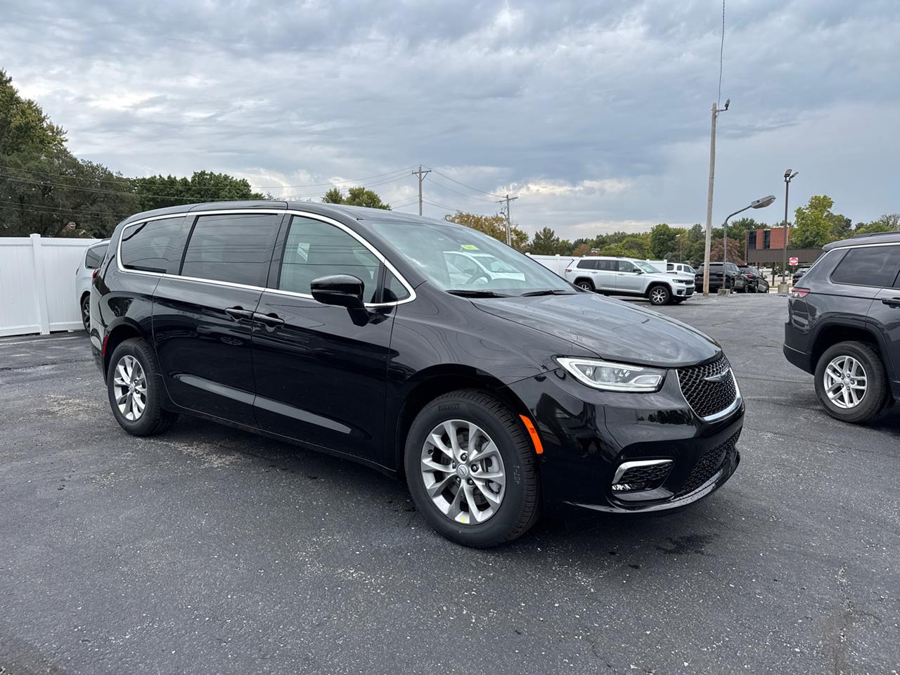2026 Chrysler Pacifica