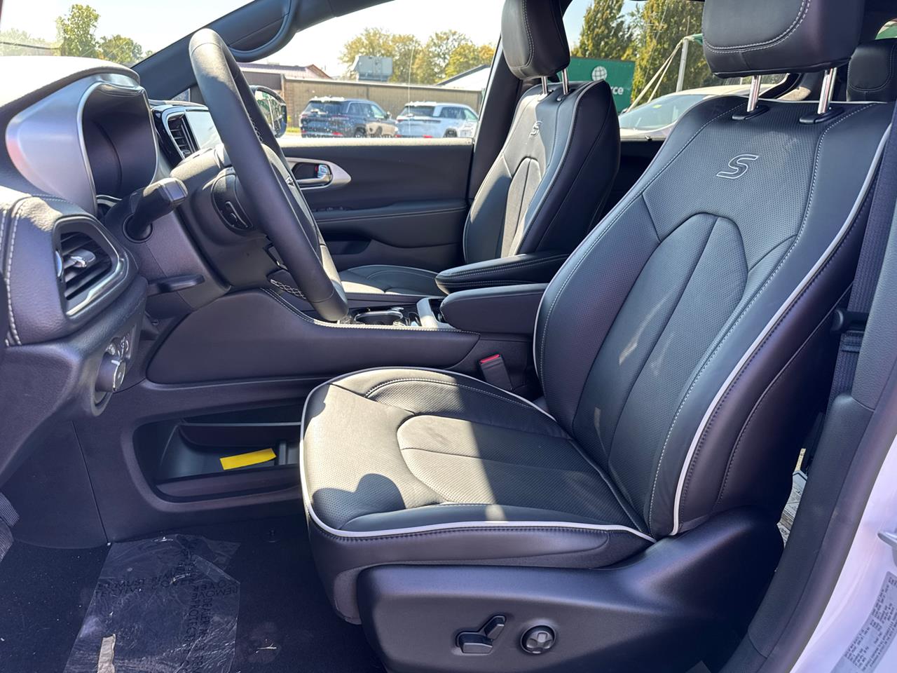 2026 Chrysler Pacifica