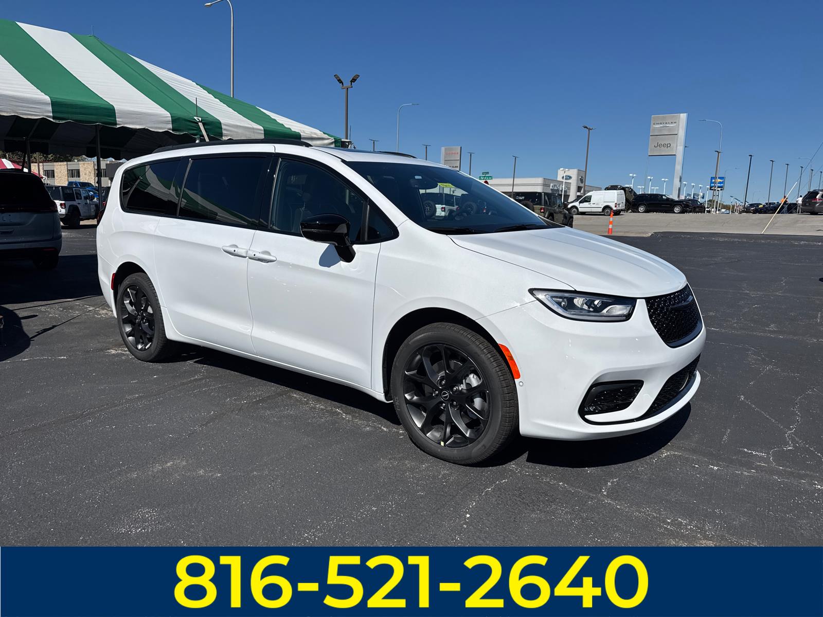 New 2026 Chrysler Pacifica Limited Vans