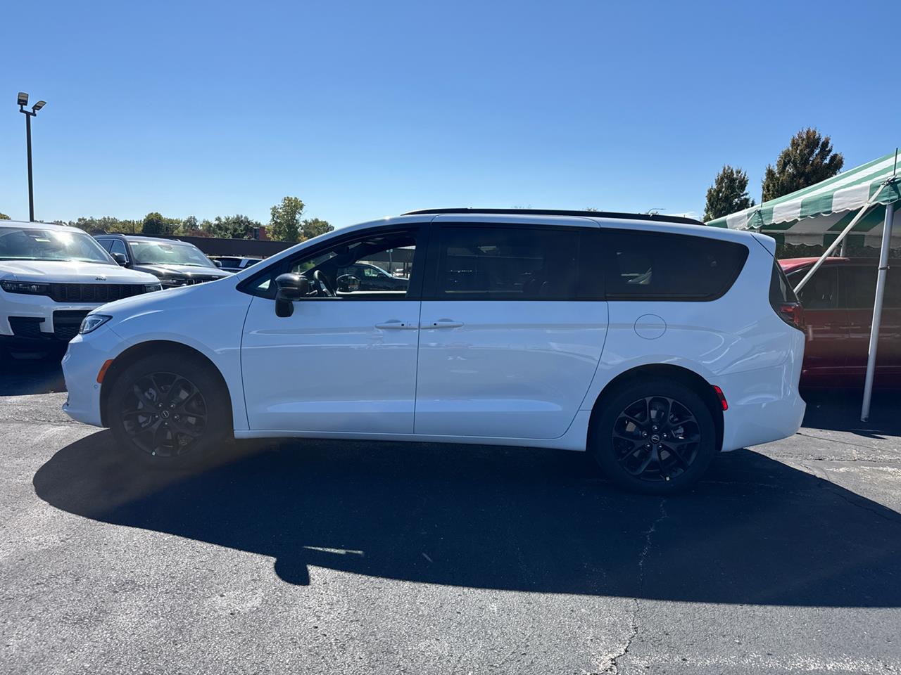 2026 Chrysler Pacifica
