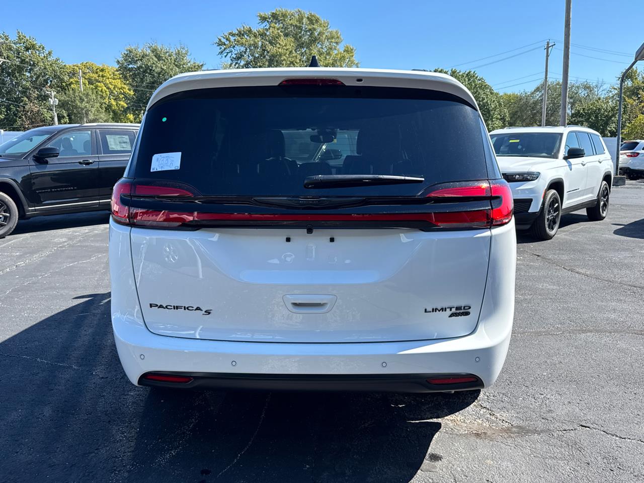 2026 Chrysler Pacifica