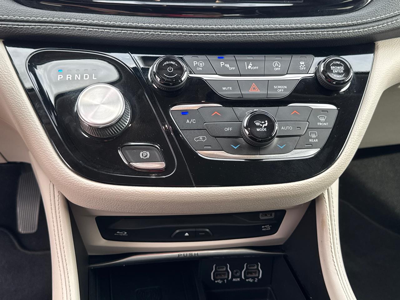 2021 Chrysler Pacifica