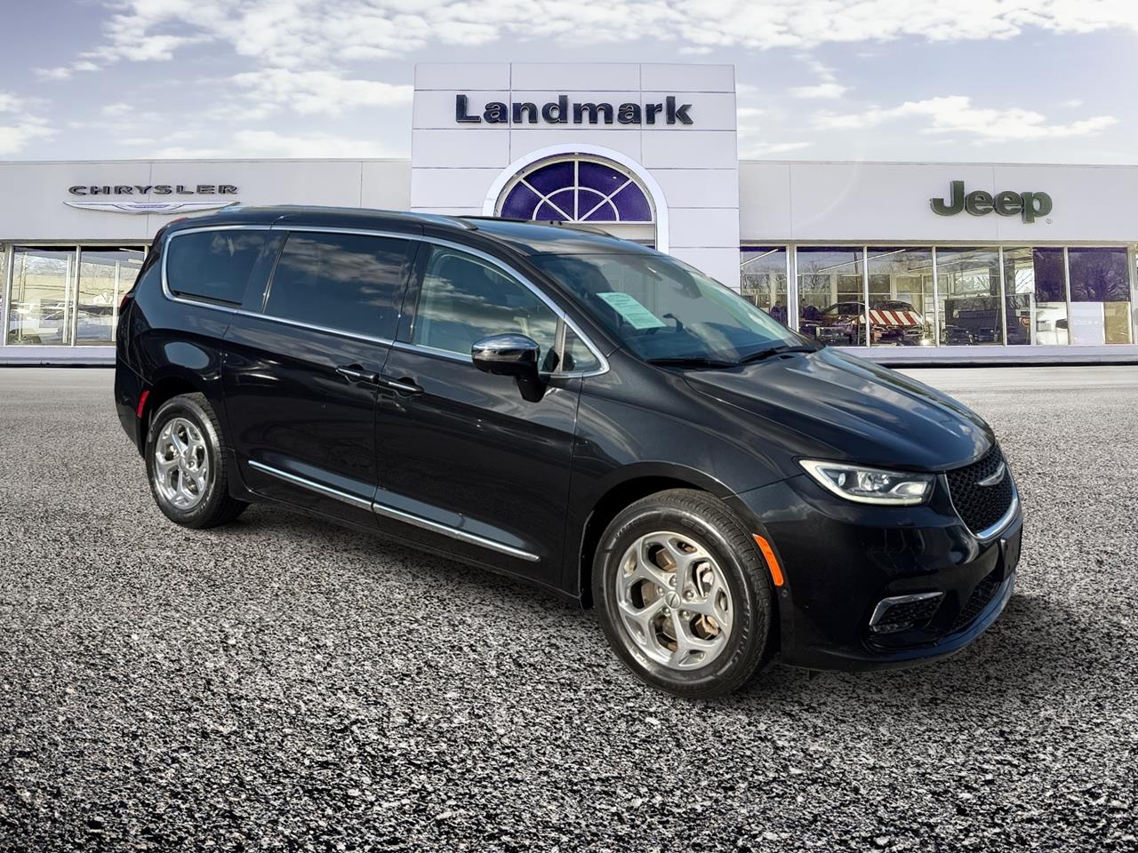 Used 2021 Chrysler Pacifica Limited Vans