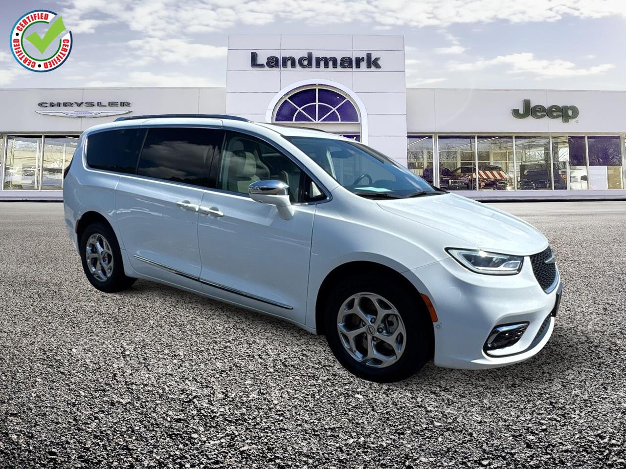 Used 2021 Chrysler Pacifica Limited Vans
