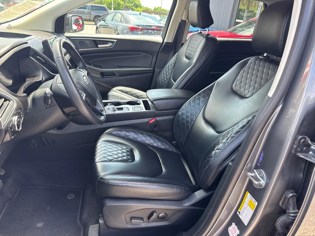 2024 Ford Edge
